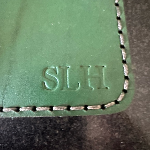 Galen Leather Handmade Leather Padfolio for iPad Pro 12.9 & Surface Pro and Lett - Picture 7 of 11